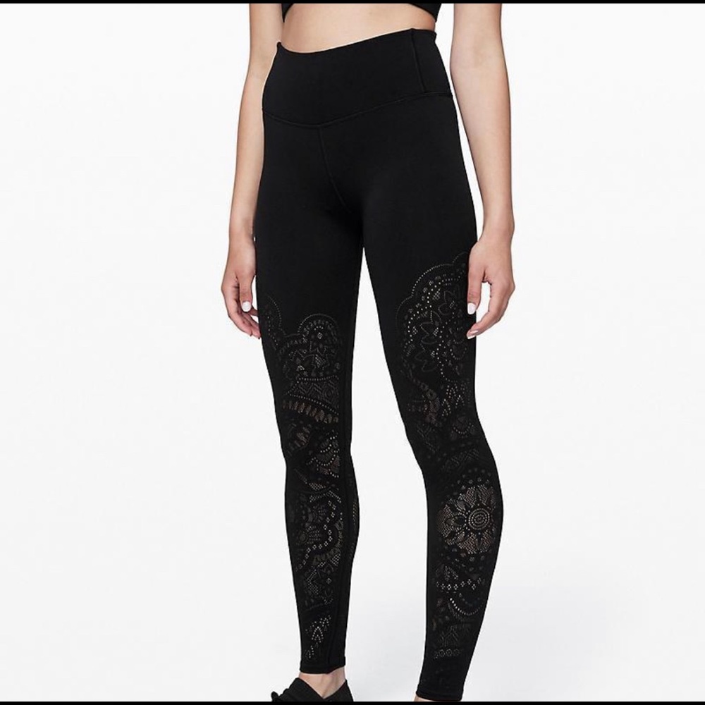 Lululemon Reveal Tights